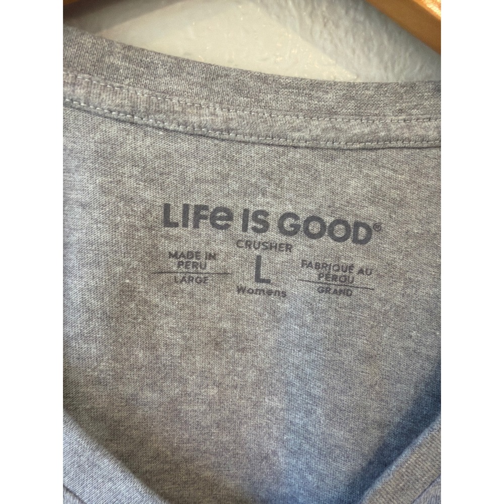 Life is Good Crusher Tee Womens Large Grey V-Neck Bird Floral Graphic T-Shirt - Picture 2 of 7